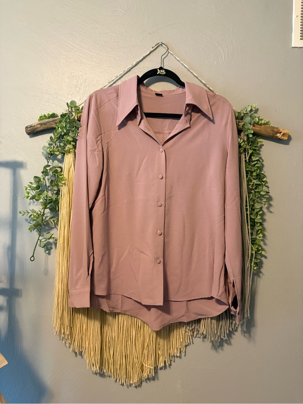⭐️4 for $40 ⭐️ Classic Button-Down Blouse Set in Olive Green and Dusty Rose - Picture 2 of 7